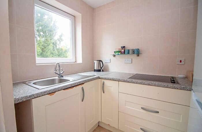 1 Bedroom Flat For Sale In Homewater House, Hulbert Road, Waterlooville, PO7