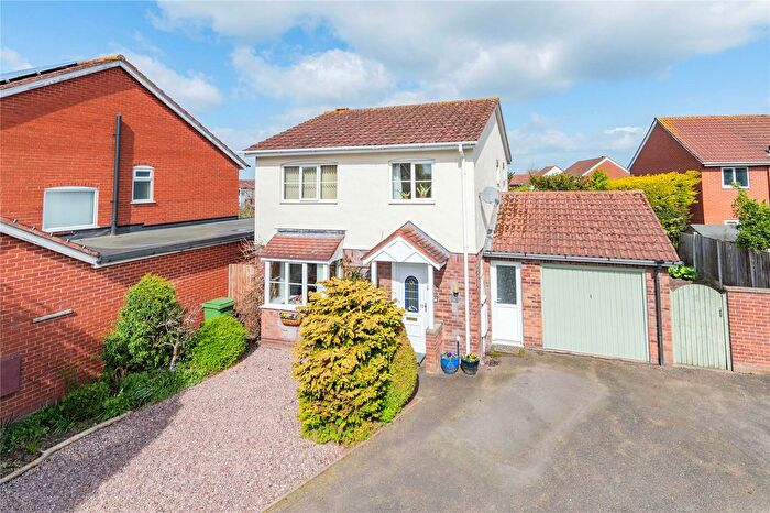 3 Bedroom Detached House For Sale In Hopkins Heath, Shawbirch, Telford, Shropshire, TF5