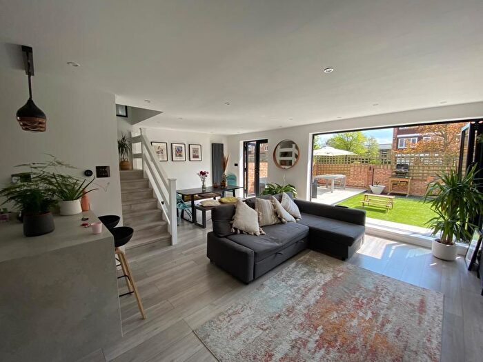 3 Bedroom Detached House To Rent In Messeter Place, London, SE9