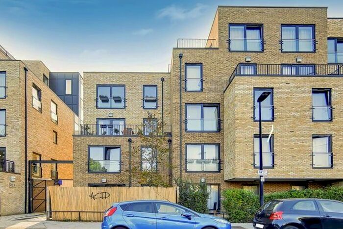 1 Bedroom Flat To Rent In Euler Court, Axio Way, London, E3