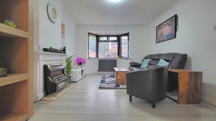 3 Bedroom Detached House For Sale In Lavington Grange, Peterborough, PE1