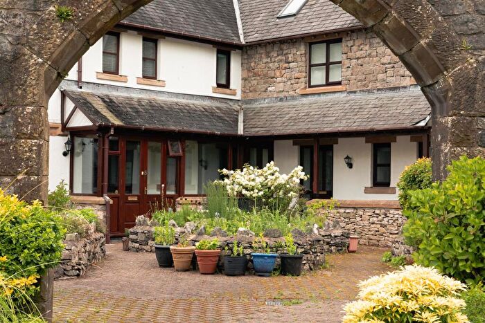 3 Bedroom Mews For Sale In Stone Cross Gardens, Ulverston, LA12