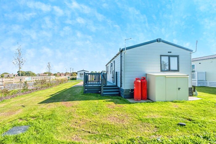 2 Bedroom Bungalow For Sale In Meadow Bay, Hayling Island, Hampshire, PO11