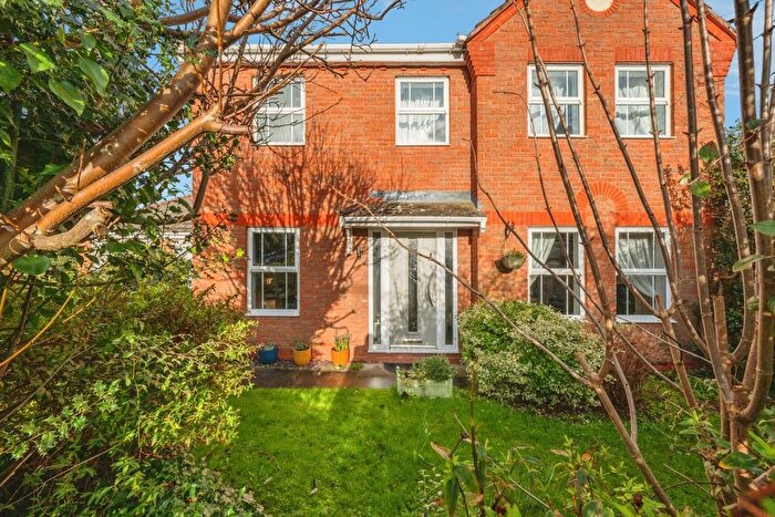 4 Bedroom Detached House For Sale In Orkney Drive, Wilnecote, Tamworth, B77