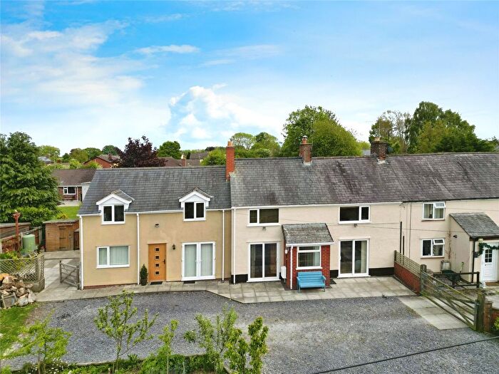 5 Bedroom Semi-Detached House For Sale In Llangollen Terrace, Ifton Heath, St Martins, Oswestry, Shropshire, SY11