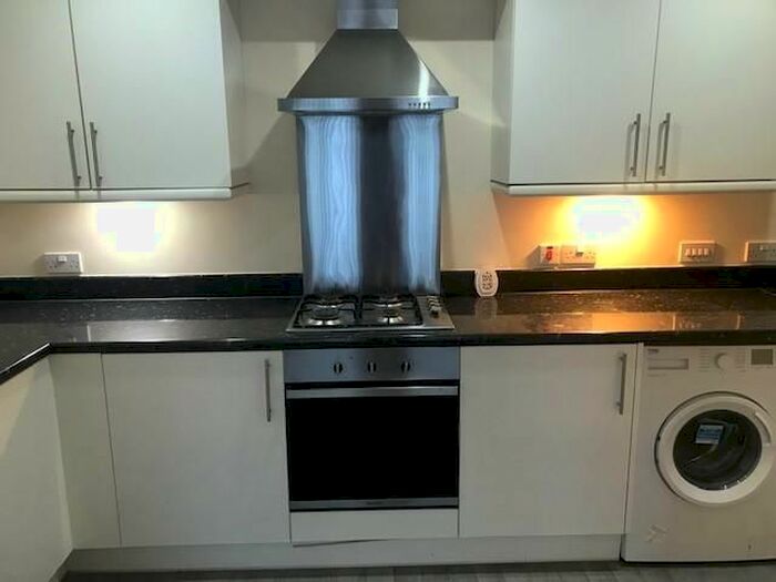 2 Bedroom Flat To Rent In Gladstone Street, Sunderland, SR6