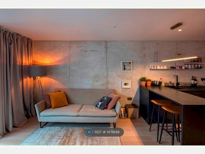 1 Bedroom Flat To Rent In Spring Place, Barking, IG11