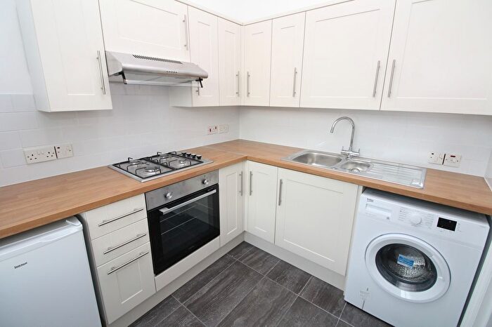 2 Bedroom Flat To Rent In Kirkdale, Sydenham, SE26