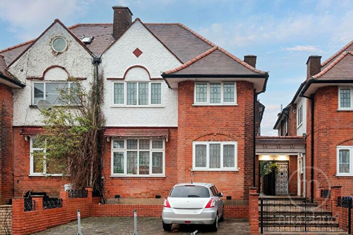 5 Bedroom Semi Detached House For Sale In Golders Green Crescent, Golders Green, NW11