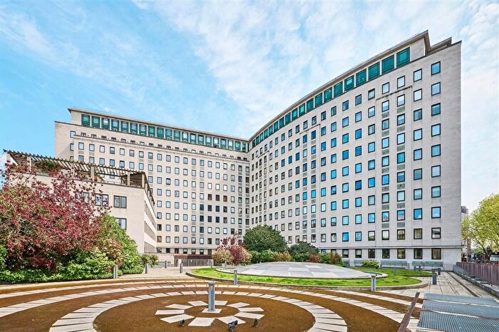 2 Bedroom Flat To Rent In Belvedere Road, Southbank, SE1