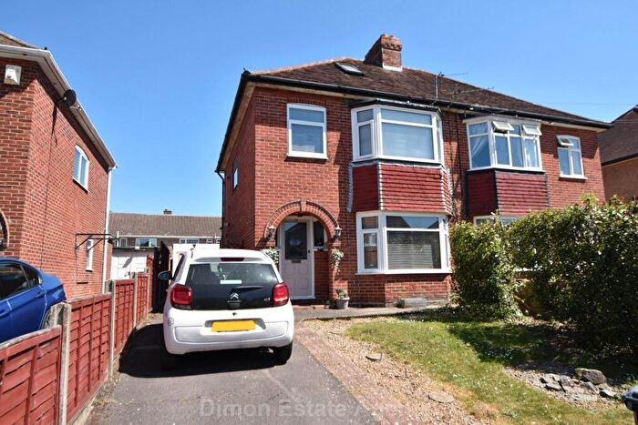 3 Bedroom Semi-Detached House For Sale In Bury Close, Gosport, PO12