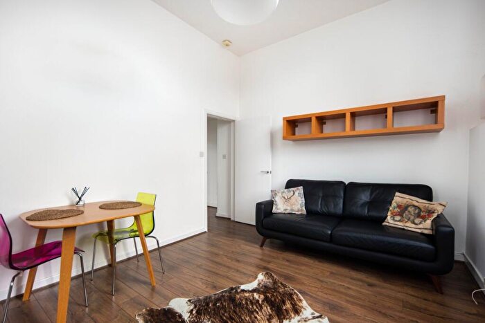 1 Bedroom Flat To Rent In Albion Works Studios, Sigdon Road, London, E8