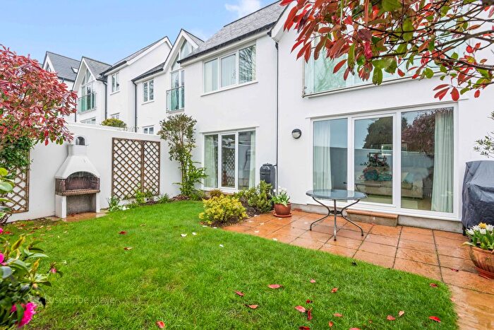 2 Bedroom Flat For Sale In Herbert Road, Salcombe, TQ8