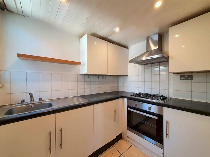 4 Bedroom Terraced House To Rent In Lordship Lane, London, N17