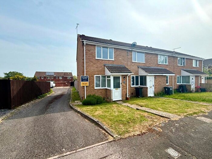 2 Bedroom End Of Terrace House To Rent In Ravenglass, Westlea, Swindon, Wiltshire, SN5
