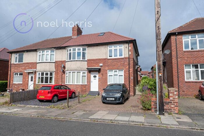 2 Bedroom Flat For Sale In Guelder Road, High Heaton, NE7