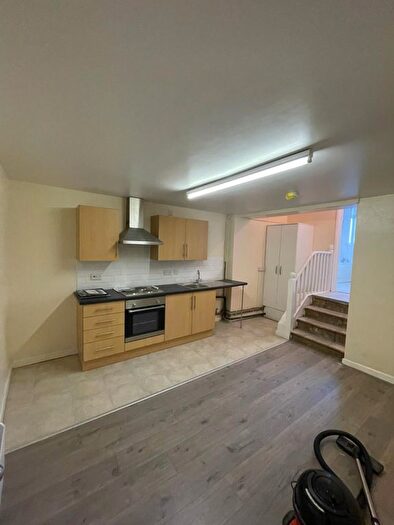 1 Bedroom Flat To Rent In Flat A, High Street, Dudley, DY1