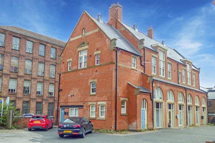 2 Bedroom Town House To Rent In Stanhope Street, Long Eaton, NG10