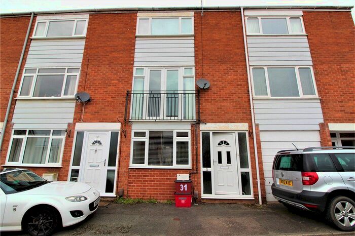 3 Bedroom Terraced House To Rent In Alpine Court, Kenilworth, CV8