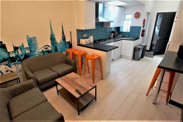 5 Bedroom Terraced House To Rent In Gresham Street, Stoke, Coventry, CV2
