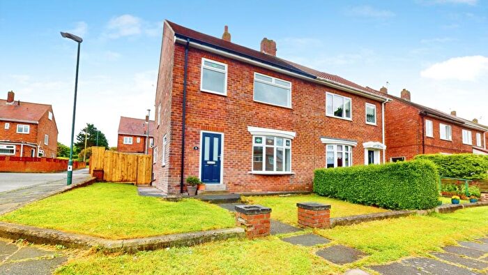 3 Bedroom Semi Detached House For Sale In Lumley Avenue, South Shields, NE34