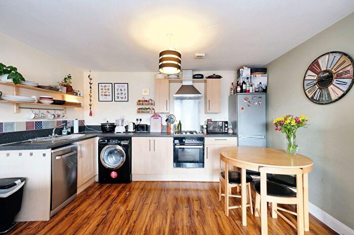 2 Bedroom Flat For Sale In Devonshire Road, Eccles, M30