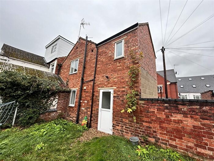 1 Bedroom Flat To Rent In Club Street, Kettering., NN16