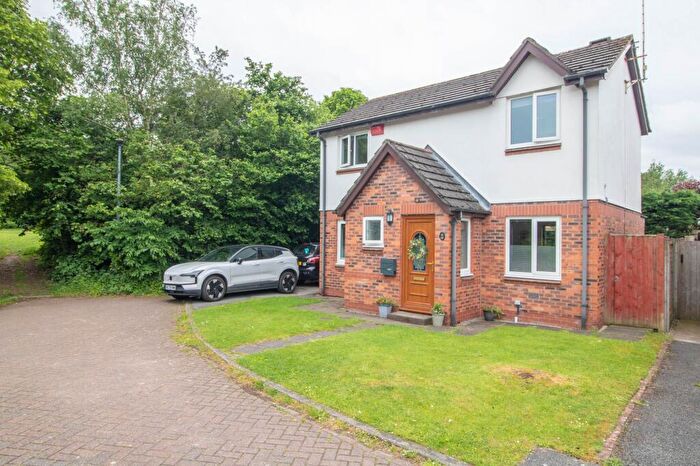2 Bedroom Detached House For Sale In Robinsons Croft, Great Boughton, Chester, CH3