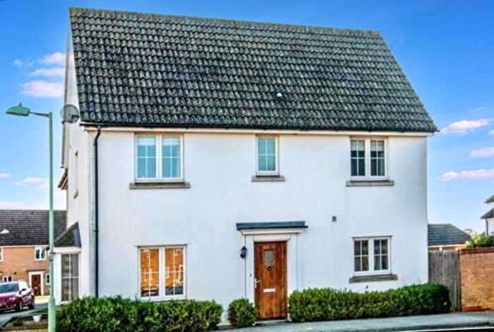 3 Bedroom Semi-Detached House For Sale In Harrier Way, Stowmarket, IP14