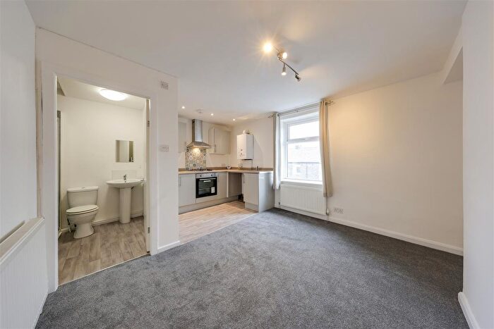 1 Bedroom Terraced House For Sale In Manchester Road, Baxenden, Accrington, BB5