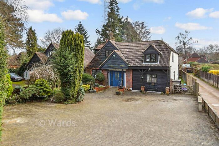 4 Bedroom Detached House For Sale In Manor Road, Cobham, Kent, DA13