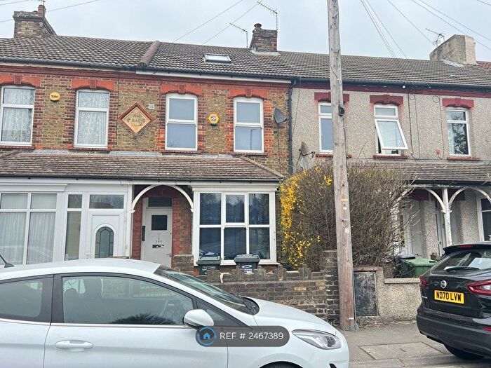 3 Bedroom Terraced House To Rent In Watling Street, Dartford, DA2