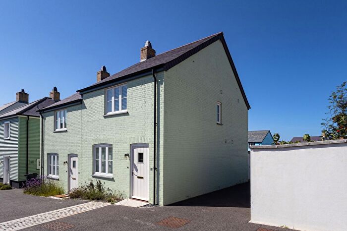 2 Bedroom Property To Rent In Garth Dor Wartha, Nansledan, TR8