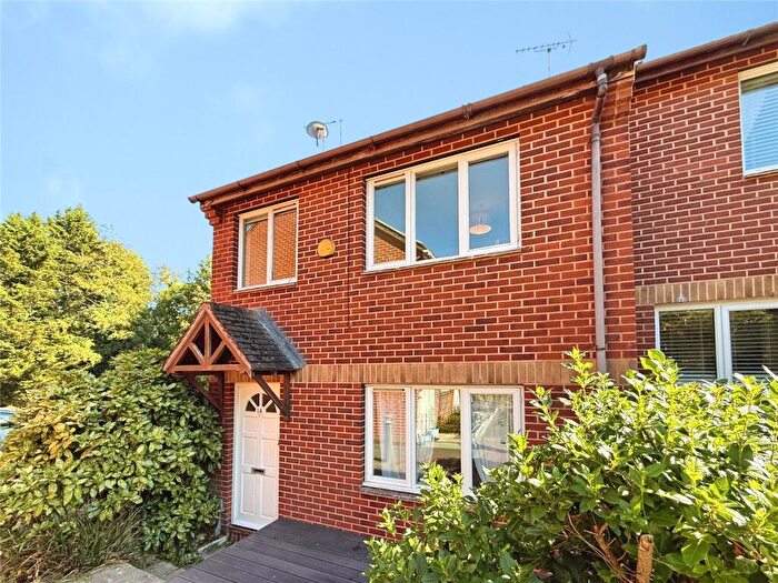 3 Bedroom End Of Terrace House To Rent In Meadowbrook Close, Exeter, Devon, EX4