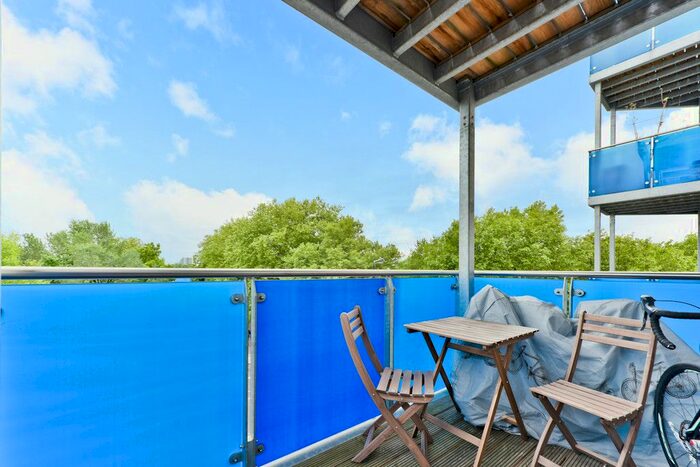 1 Bedroom Flat To Rent In Eric Street, London, E3
