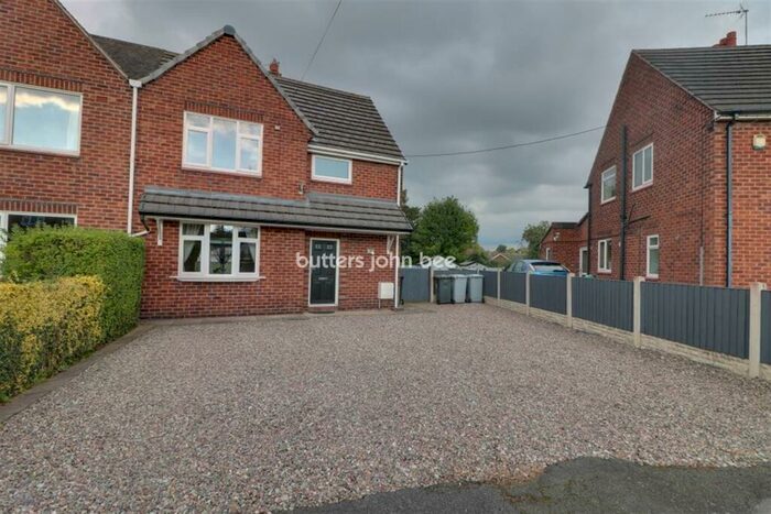 3 Bedroom Semi-Detached House To Rent In Edwards Avenue, Shavington, CW2