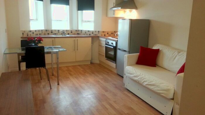 1 Bedroom Flat To Rent In Abbey Road, Old Town, Croydon, CR0