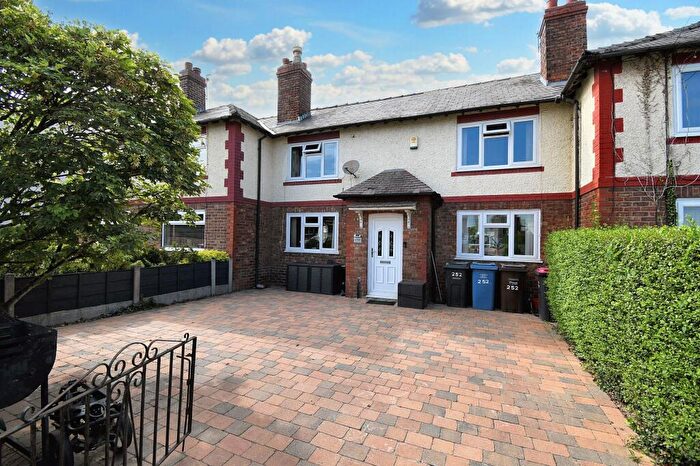 4 Bedroom Terraced House For Sale In Liverpool Road, Cadishead, M44