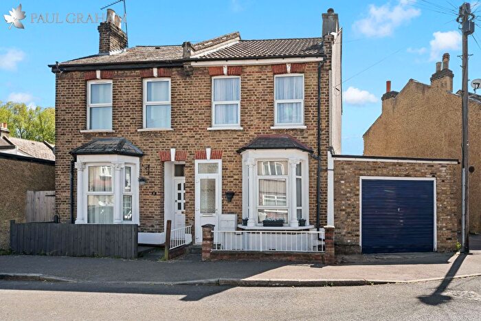 3 Bedroom Semi-detached House For Sale In Wandle Road, Hackbridge, SM6