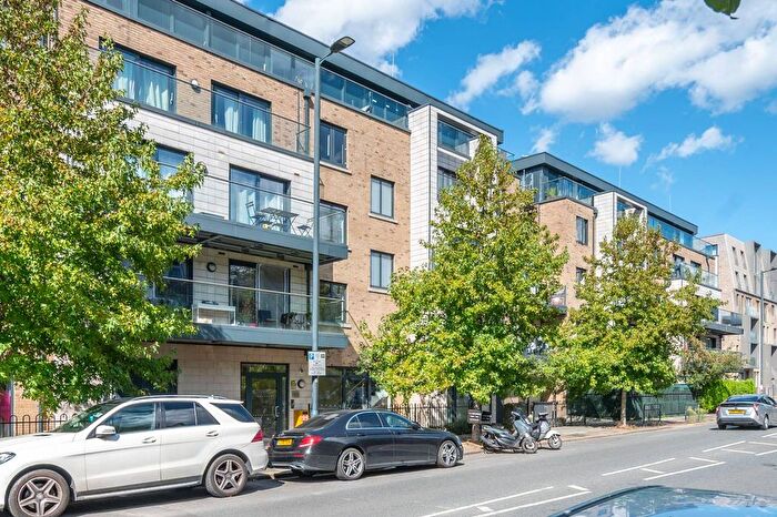 1 Bedroom Flat For Sale In Kilburn Park Road, Maida Vale, London, NW6