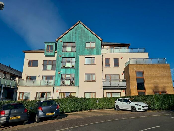 2 Bedroom Flat To Rent In Glen Gate, Bangor, County Down, BT20