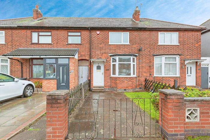 3 Bedroom Terraced House For Sale In Woodbridge Road, Leicester, LE4