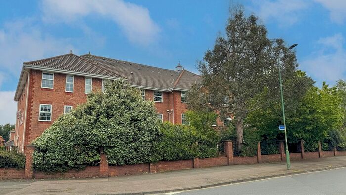 1 Bedroom Flat To Rent In Tavern Close, Carshalton, Surrey, SM5