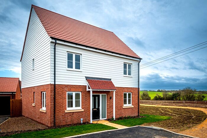 4 Bedroom Detached House For Sale In Thistledown, Pershore, WR10