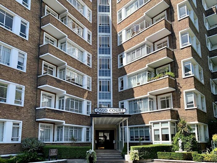 1 Bedroom Flat For Sale In Prince Albert Road, St John's Wood, NW8