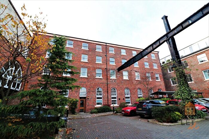 2 Bedroom Flat To Rent In Cook Street, Tradeston, Glasgow, G5