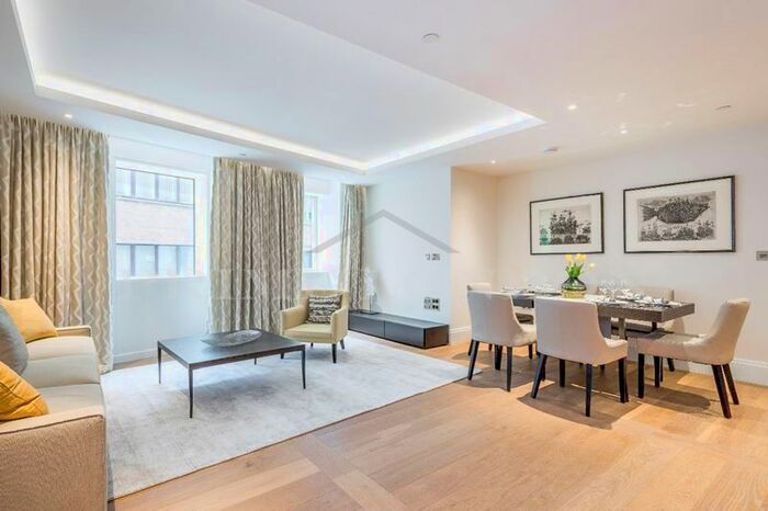 2 Bedroom Flat To Rent In Milford House, The Strand, London, WC2R