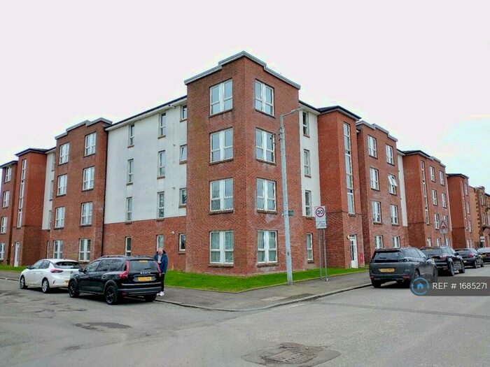 2 Bedroom Flat To Rent In Dean Court, Clydebank, G81