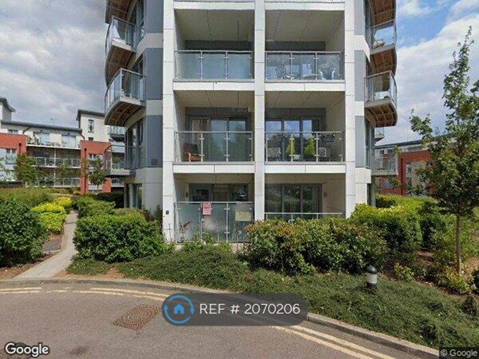 2 Bedroom Flat To Rent In Charrington Place, St. Albans, AL1