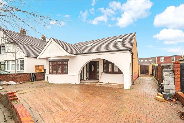 5 Bedroom Bungalow For Sale In Borrowdale Avenue, Harrow, HA3